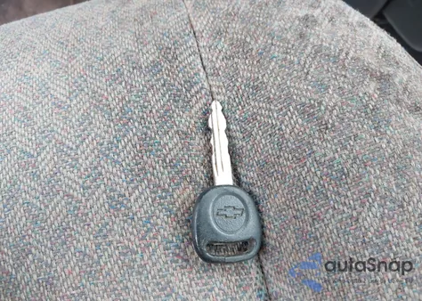 2006 Chevrolet Express Work Van из США, поврежденный, VIN 1GCFG15XX61152517